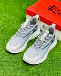 lightweight-running-shoes-men’s