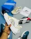 beige-white-sneaker-adidas(1)