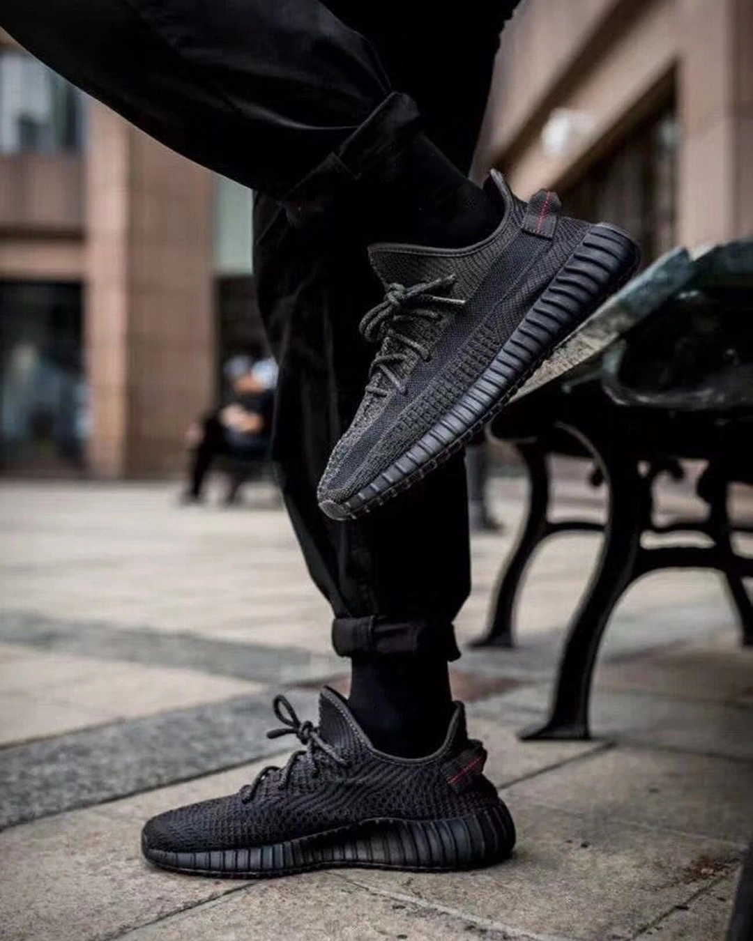 Mens Danzy boost 350 V2 Black